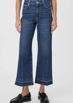 Anessa Jeans Alana