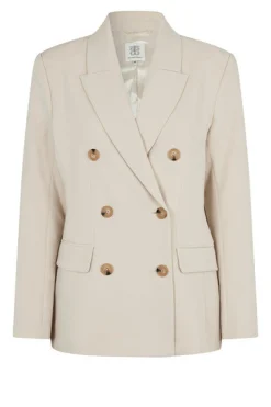 Evie Fitted Blazer