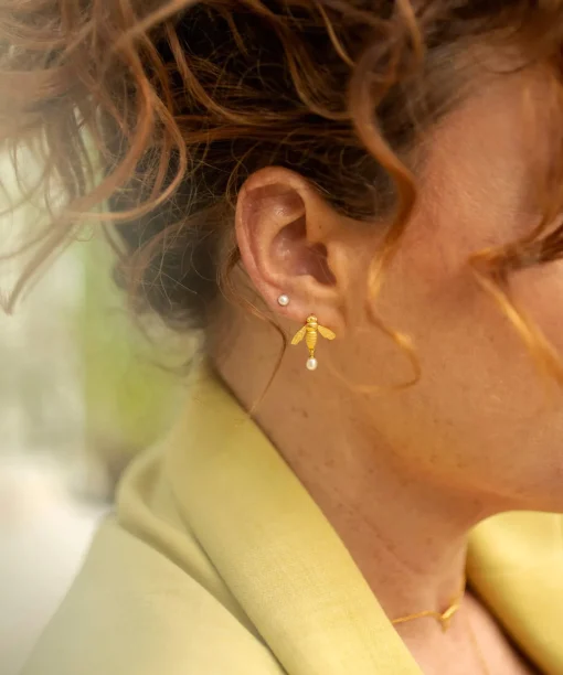 Flying Bee Stud Earrings Gold