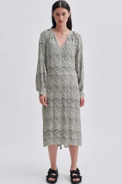 Mallow Tunic Dress Black