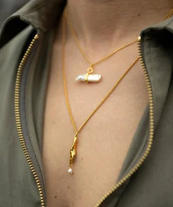 Siren Mermaid & Pearl Pendant Gold