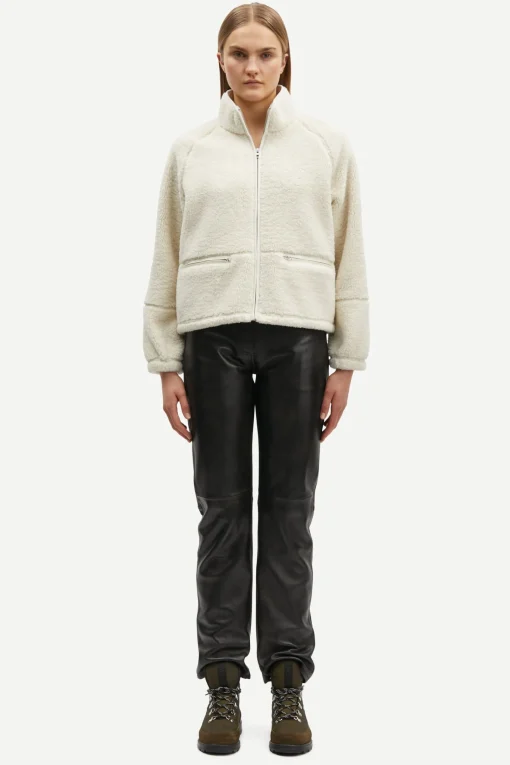 Tara Jacket Turtledove